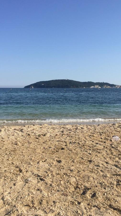 Goeland 3, Climatise, Wifi, Balcons Petite Vue Mer Laterale Au 3 Eme Etage Sans Ascenseur Toulon Bagian luar foto